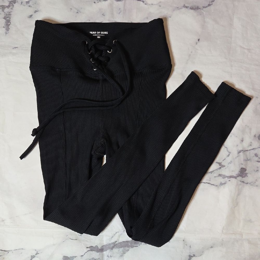 Year of Ours Black Ribbed Lace-Up Leggings